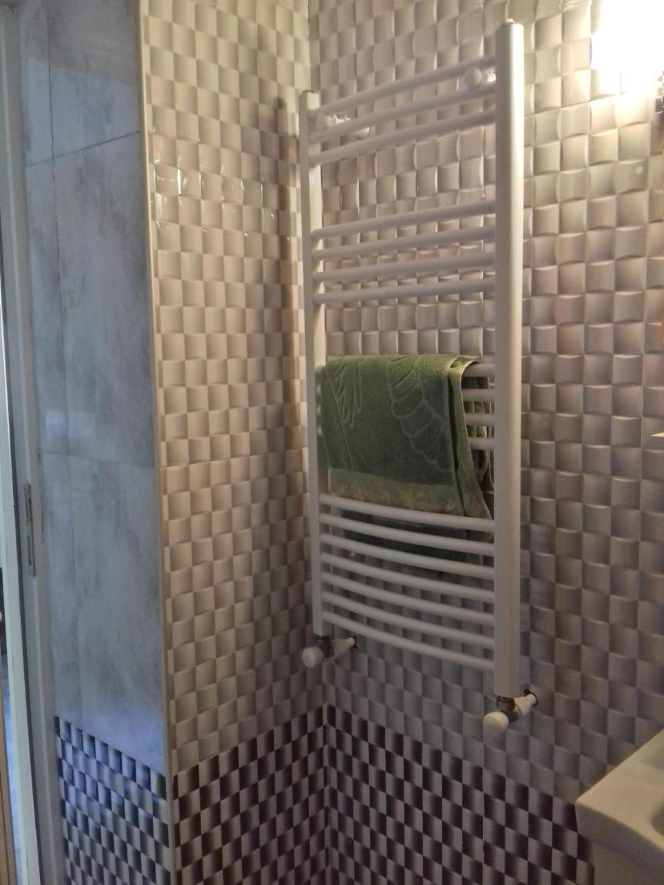 ホテル Mti House Kvesheti エクステリア 写真