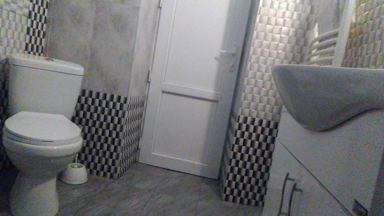 ホテル Mti House Kvesheti エクステリア 写真